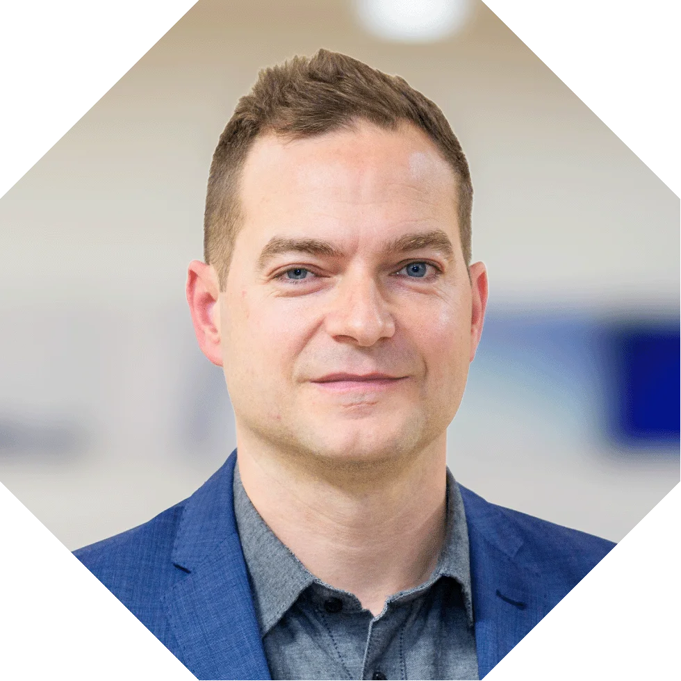 Portrait von Jan Helmrich von der entega AG